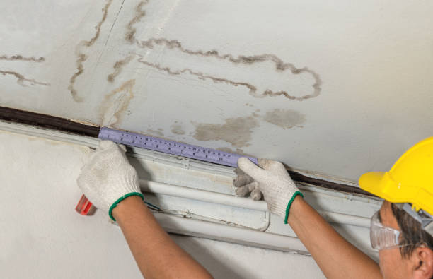Reliable Sewage Cleanup contractor in Oakland, ME by Water Damage Irwin
